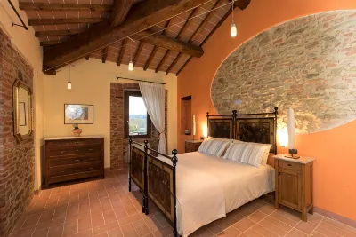 Podere Molinaccio - Luxury Tuscan-style Eco Villa with pool in Valdichiana Отели в г. 