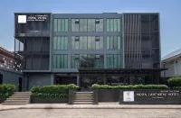 Nora LakeView