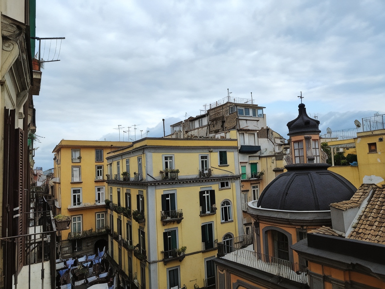 豪华四人间 - 带阳台