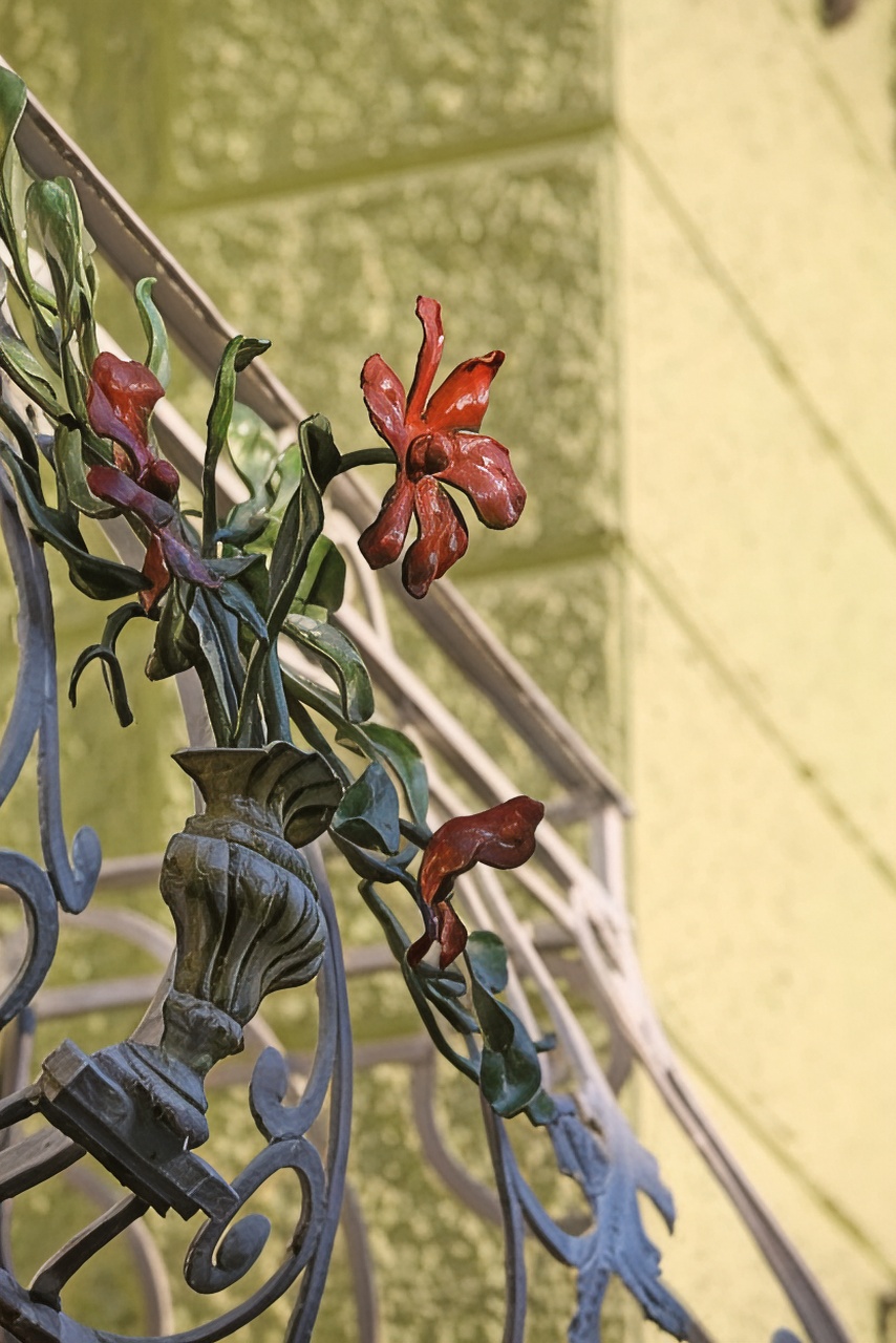 Villa Rein Boutiquehotel高级双人房， 1 张特大床， 阳台， 山景