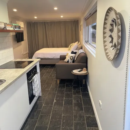 Cosy Private Studio Отели в г. Батерст