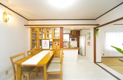 Higashiomi Large House Hotel di 