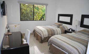 Hotel Brandts Ejecutivo Los Robles - Housity
