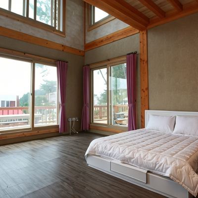 202호(C동 20평 원룸) 노을에기댄언덕 펜션 태안 쿠폰