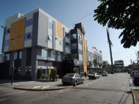 LIMAQ HOTEL Hôtels à : 