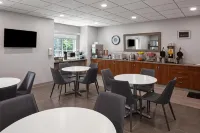 Microtel Inn & Suites by Wyndham Kearney