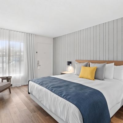 Standard King Room Sea Harbor Hotel Promo Code