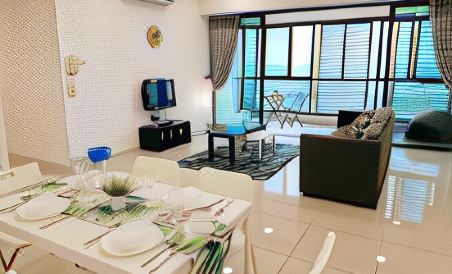 Iskandar Residence Comfort 3Br Legoland Gleneagle - Housity