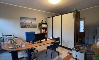 DOMUS Hotel - Housity