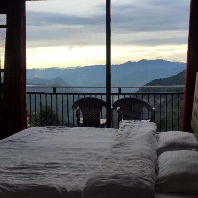 Deluxe Cottage with Balcony Sunrise Resorts Promo Code