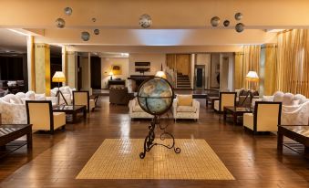Belle Helene Hotel - Housity