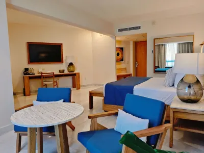 Park Royal Beach Mazatlán Отели в г. 