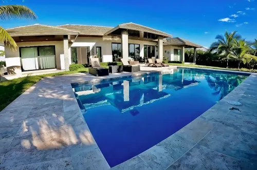 Luxury Water Front Villa Freeport Bahamas