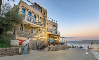 Shirat Hayam Boutique Hotel - Housity