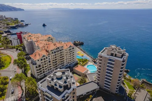 Duas Torres Hotel