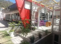 Rozana Retreat