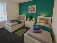 Armstrong St - Cosy 3 Bedroom Home Hotels in Workington