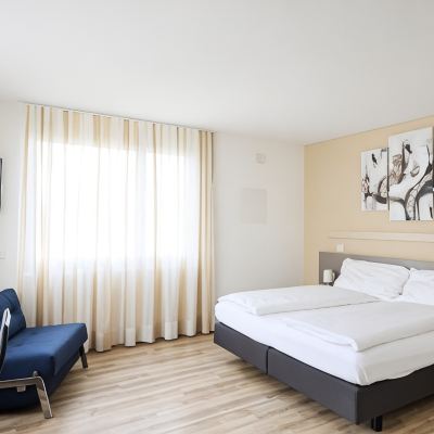 Premium Double Flex (Optional Sofa Bed-Self Setup) Hotel am Kreisel: Self-Service Check-in Hotel Promo Code