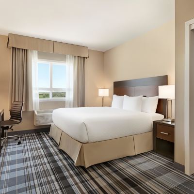 King Room with Roll-in Shower-Mobility Accessible Days Inn & Suites by Wyndham Airdrie Promo Code