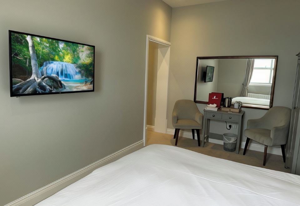 部分海景豪华大床间