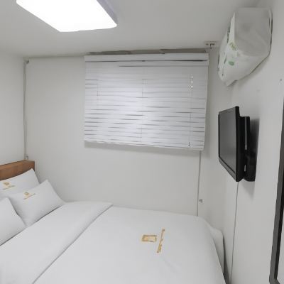 미니 룸-주차 미포함 MUST STAY HOTEL Sinjeongnegeori Station 쿠폰