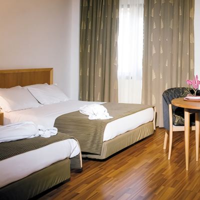 Family Room Radisson Blu Hotel Lisbon Promo Code