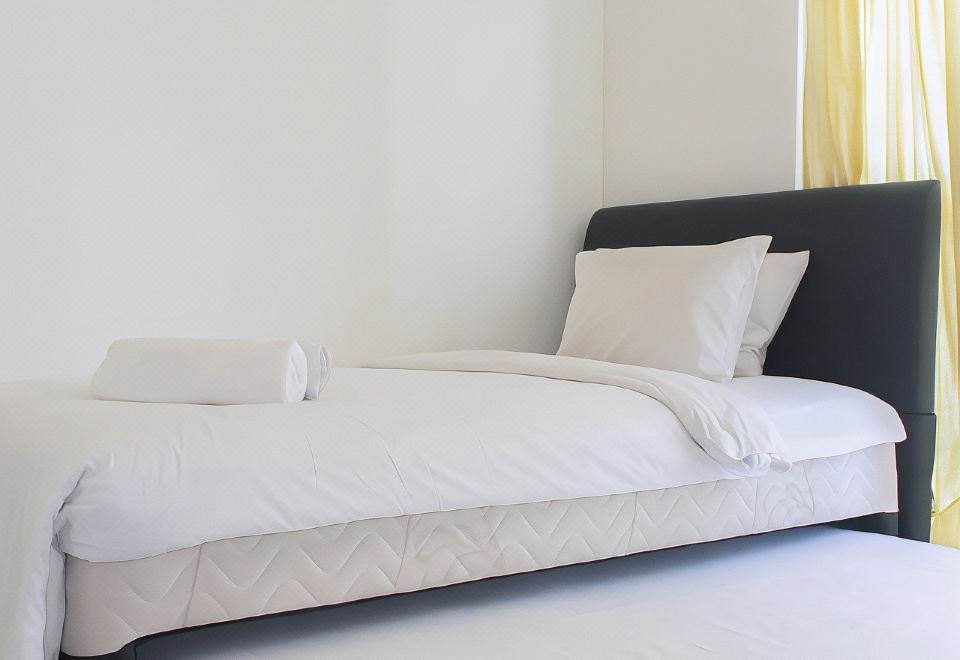 Simply Minimalist Studio at Casa de Parco Apartment