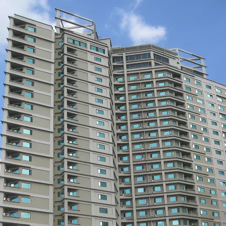 Mandarin Plaza Hotel