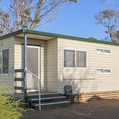 Standard 1 Bedroom Cabin - Sleeps 3 Discovery Parks – Whyalla Foreshore Promo Code