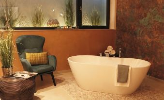 Kurhaus Design Boutique Hotel - Housity