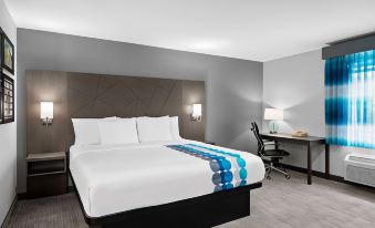 La Quinta Inn by Wyndham Indianapolis Airport Executive Dr