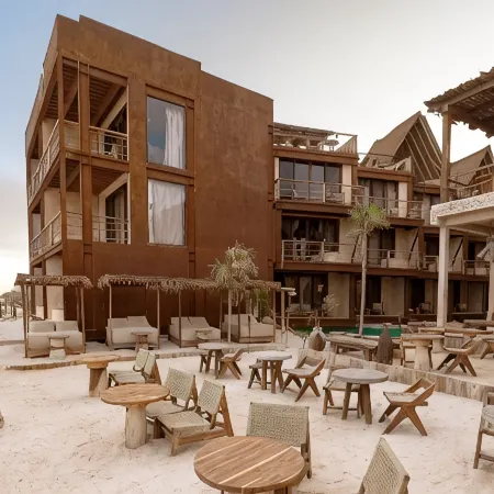 Awa Hotel Boutique