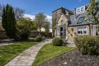 No1 Apartments & Bedrooms St Andrews - St Mary's Hotele w: 