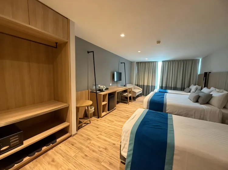 ห้องแฟมิลี่แกรนด์ดีลักซ์ 3 เตียง