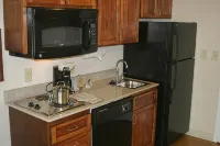 Candlewood Suites MACON by IHG