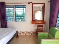Silver Dolphin Guesthouse & Restaurant Hôtels à : 