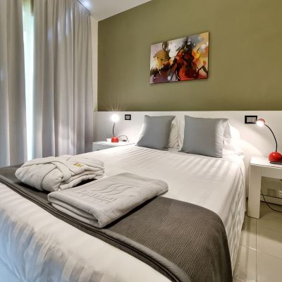 Comfort Room Hotel Monaco Promo Code