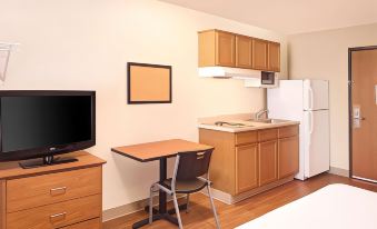 Extended Stay America Select Suites - Lake Worth
