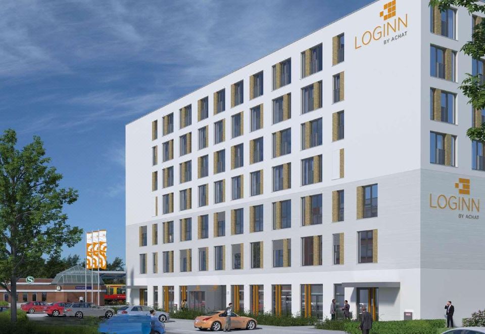 LOGINN Hotel Berlin Airport - Housity