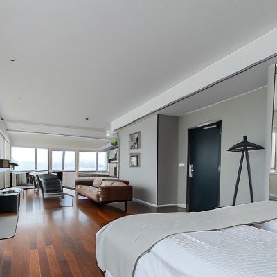 King Suite with Balcony and Mountain View