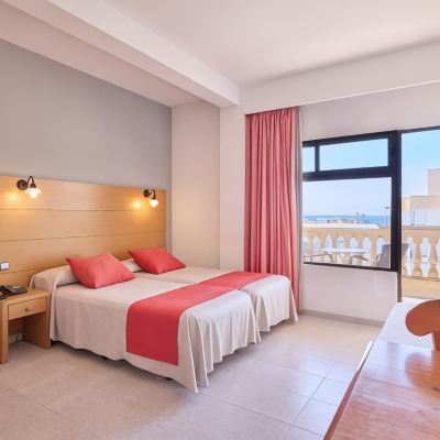 Studio with Balcony Apartamentos Isla Del Sol Promo Code
