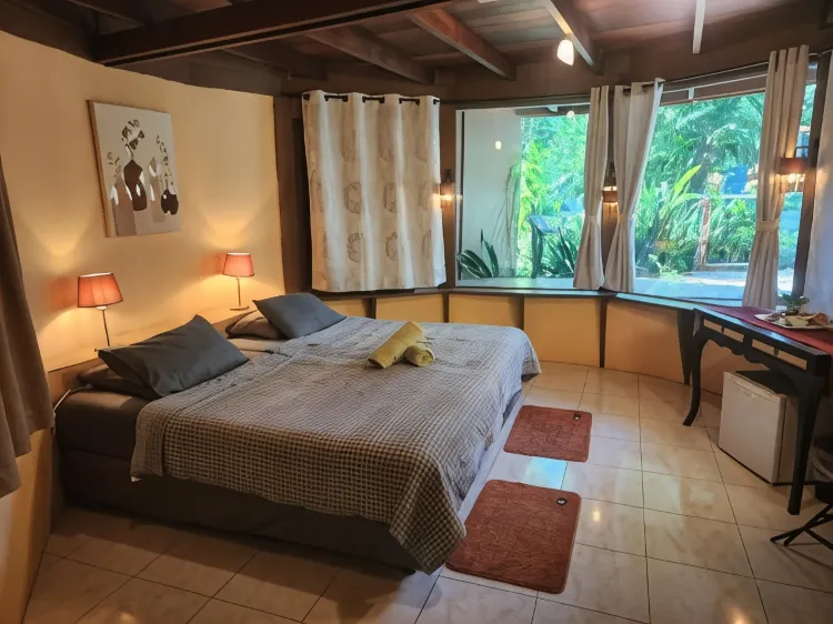 ห้องมาตรฐานพร้อมวิวสวน(เตียงคิงไซส์)