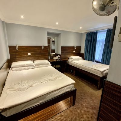Triple Room Crestfield Hotel Promo Code