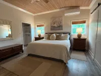 Ocean Views - Comfy Family Home Sleeps up to 10 - Hideaways Beach Club Ξενοδοχεία στην πόλη 
