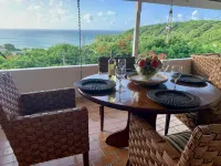 Calypso Cottage Halcyon Heights Amazing Views 2 big bedrooms Hotele w: 