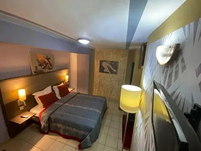 Complexe Hotelier Marie Louise Hotels in 