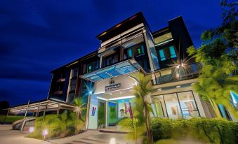 The Living Hotel SamutPrakan