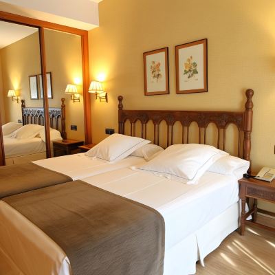 Double Room Hotel Puente Romano de Salamanca Promo Code