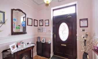 The Jays Guest House - Housity