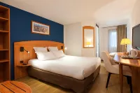 Comfort Hotel Evreux Hotels in 